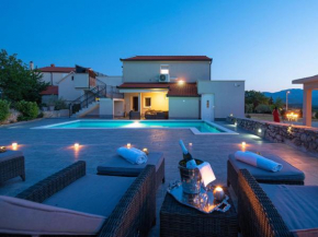 Fantastic villa in Ugljane with private pool